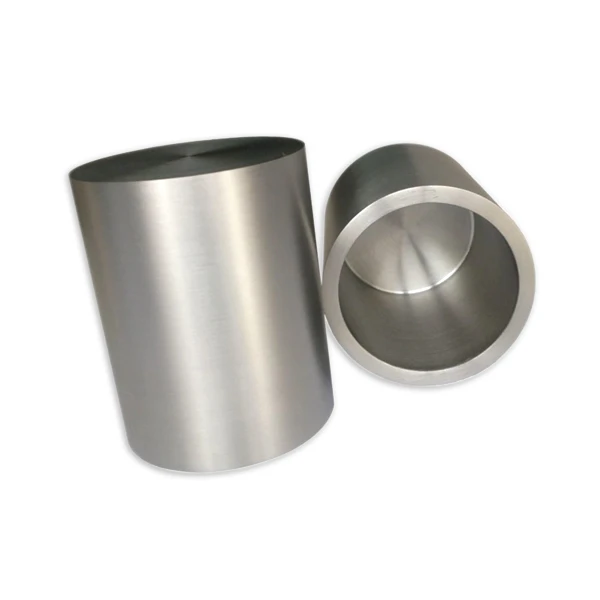 Puur titanium smeltkroes