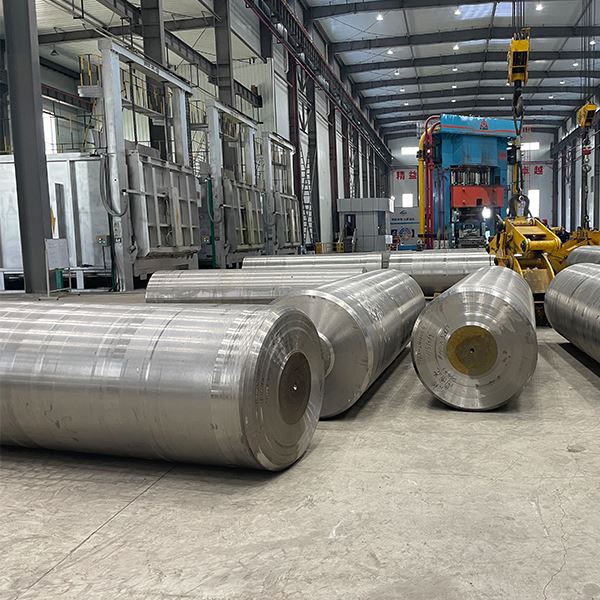 Titanium staaf